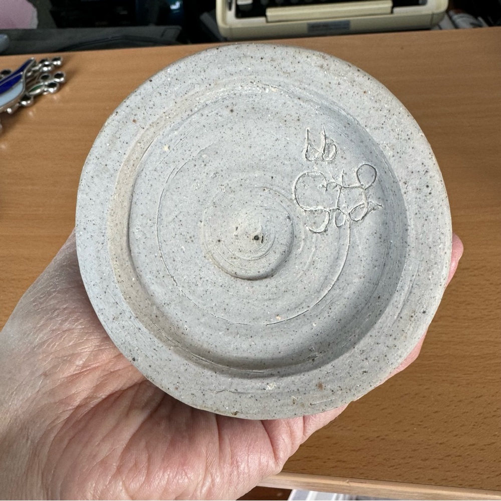 Handmade Pottery Cup - Picture 6 of 9